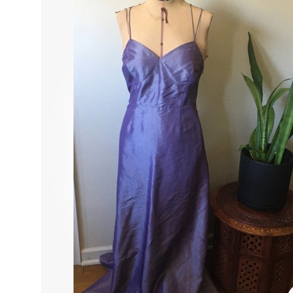 Vintage 90's Express‎ World Vintage Purple Iridescent Open Back Prom Gown 3/4